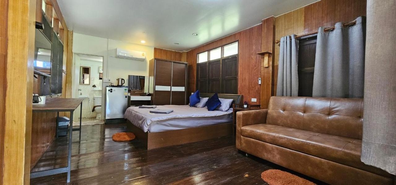 Homdoiintr Farmstay ฮ่อมดอยอินทร์ ฟาร์มสเตย์ Ban Huai Kaeo Esterno foto