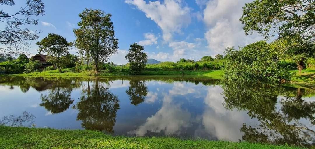 Homdoiintr Farmstay ฮ่อมดอยอินทร์ ฟาร์มสเตย์ Ban Huai Kaeo Esterno foto